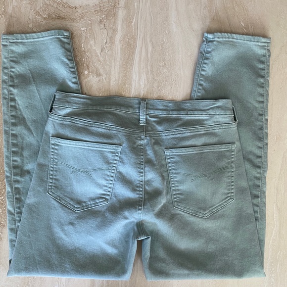 GAP SEXY BOYFRIEND 1969 JEANS - Picture 4 of 5